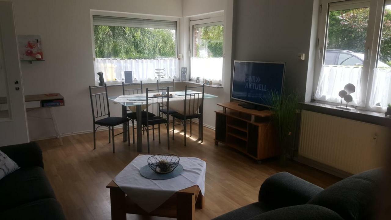 Haus Hoelderlin Wilhelmshaven Ngoại thất bức ảnh